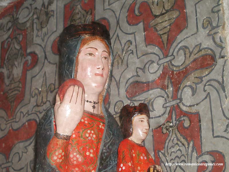 SAN ESTEBAN DE LOARRE: VIRGEN DEL CASTILLO -DETALLE-